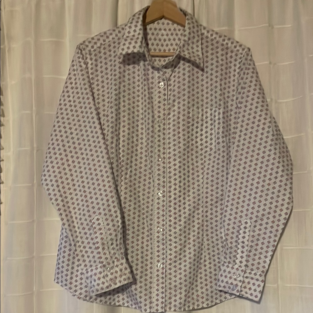 Ladies wrangler George straight  White and Blue orange Patterned Shirt